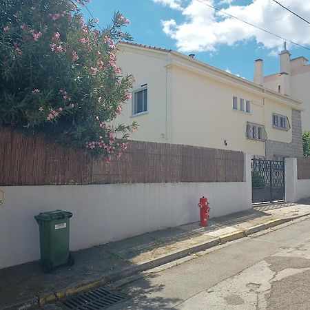 Grand Appartement, 2 Chambres Et Jardin Ним Экстерьер фото