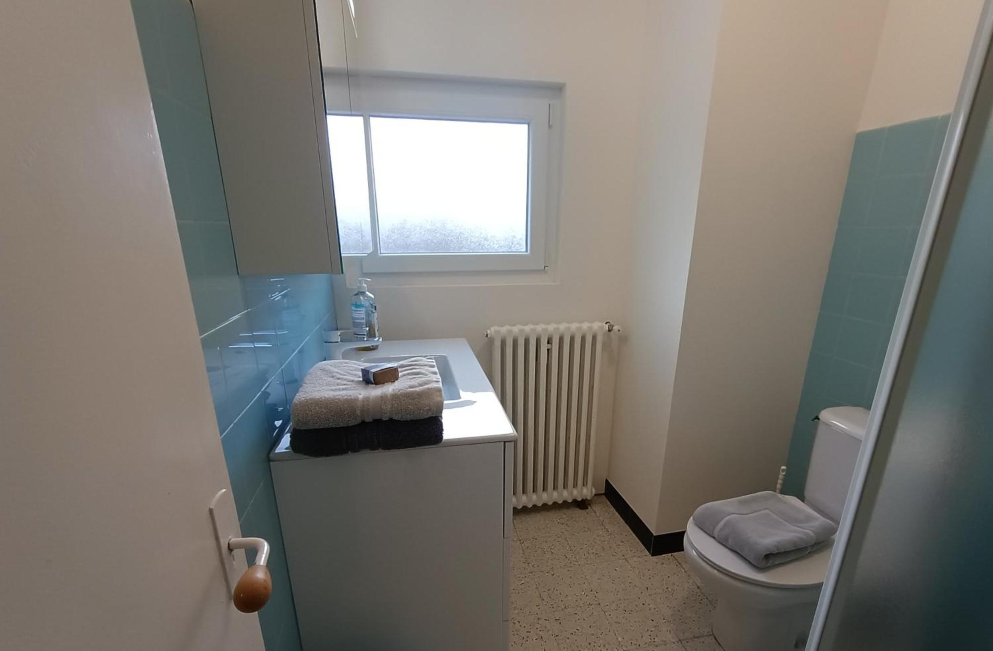 Grand Appartement, 2 Chambres Et Jardin Ним Экстерьер фото